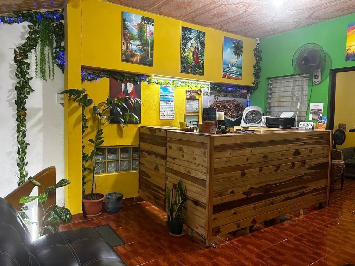 Casa Maya Itza Flores Eksteriør bilde