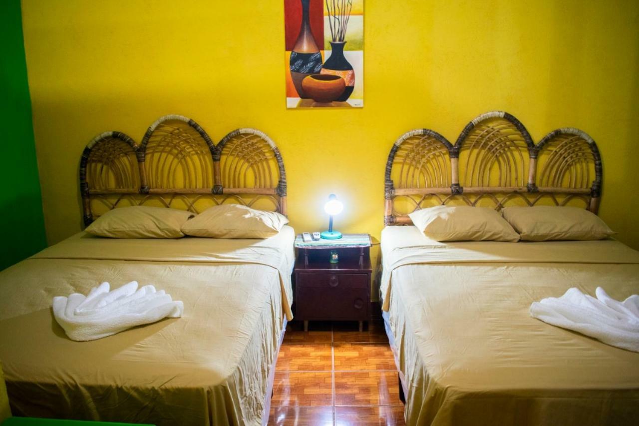 Casa Maya Itza Flores Eksteriør bilde